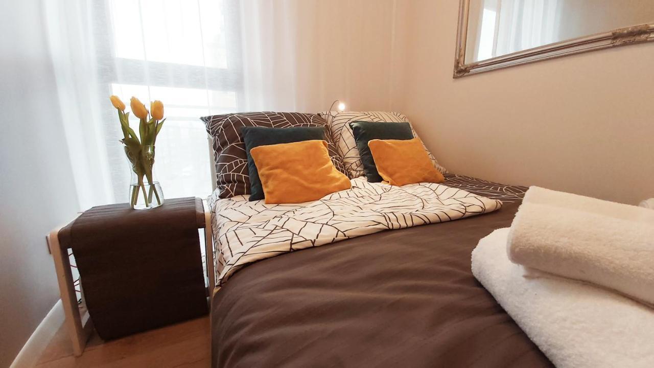 Central Apartments Ogrody 1 & Parking Гданск Екстериор снимка