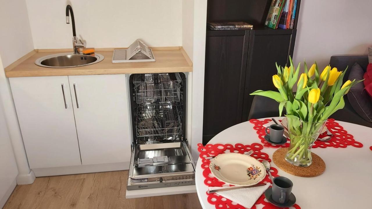 Central Apartments Ogrody 1 & Parking Гданск Екстериор снимка